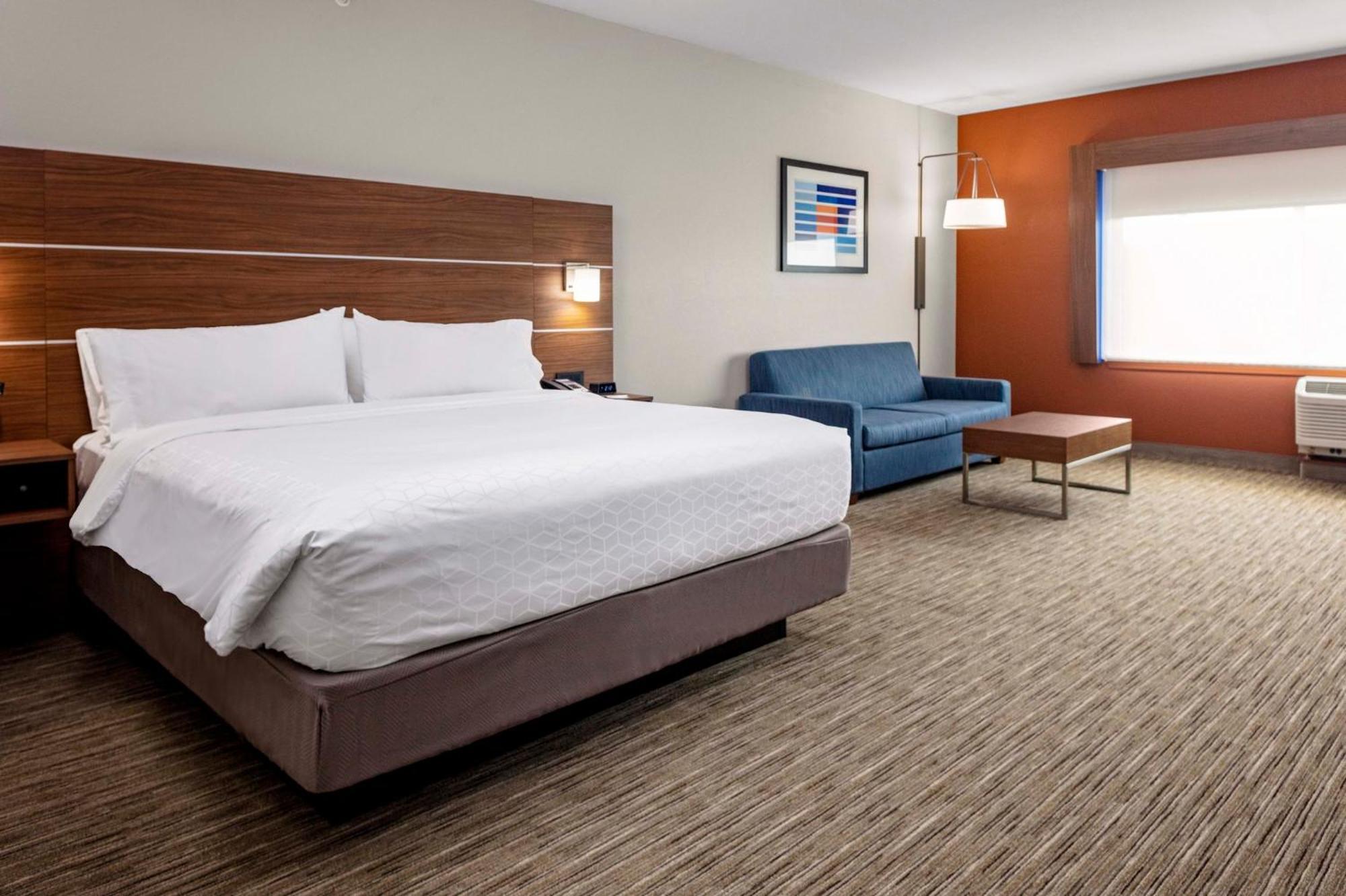 Holiday Inn Express & Suites - Madison, An Ihg Hotel Luaran gambar